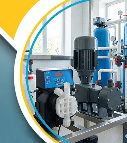 Дозуючі насоси для дозування хімічних рідин